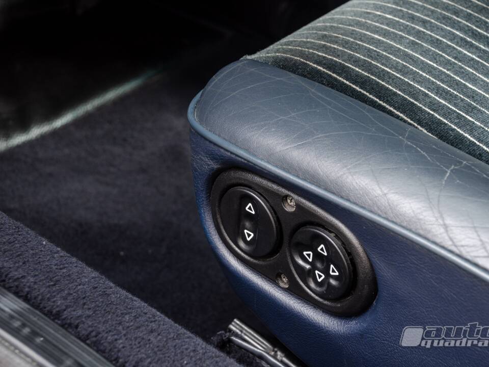 Bild 13/20 von Porsche 911 Carrera 3.2 (1986)