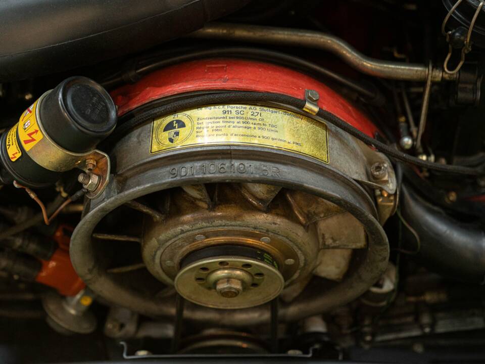 Image 44/47 of Porsche 911 Carrera 2.7 (1975)
