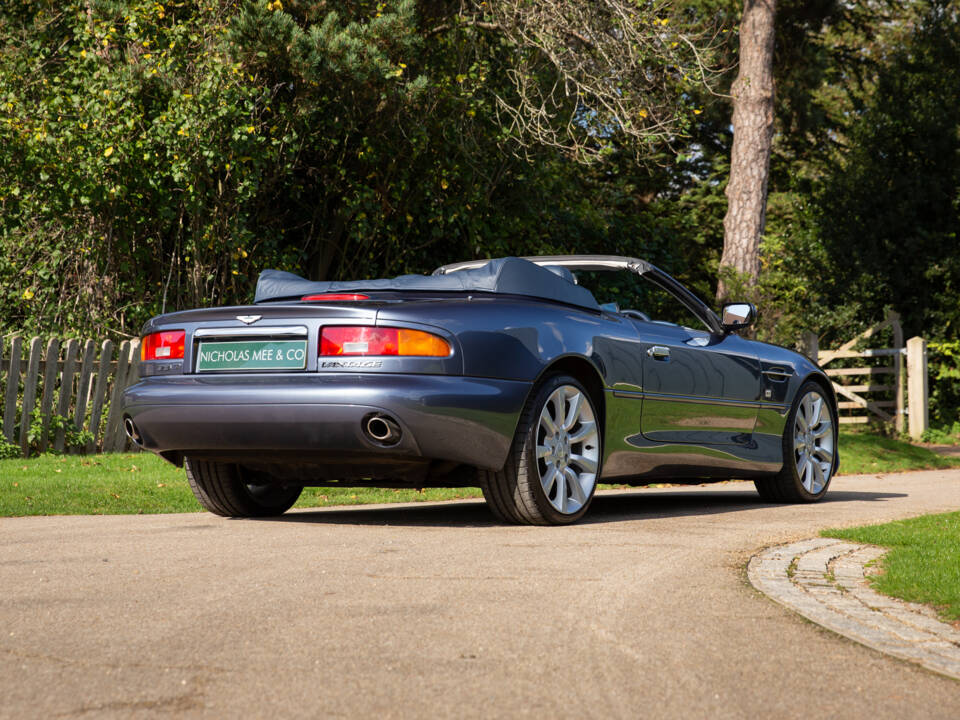 Afbeelding 97/98 van Aston Martin DB 7 Vantage Volante (2003)