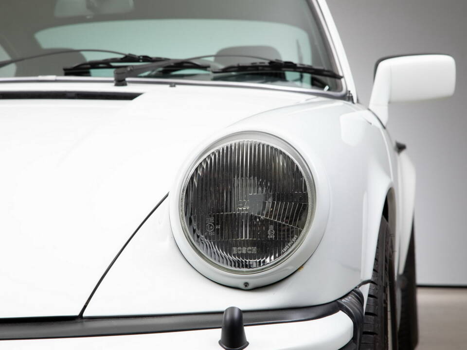 Image 27/50 of Porsche 911 Carrera 3.0 (1977)