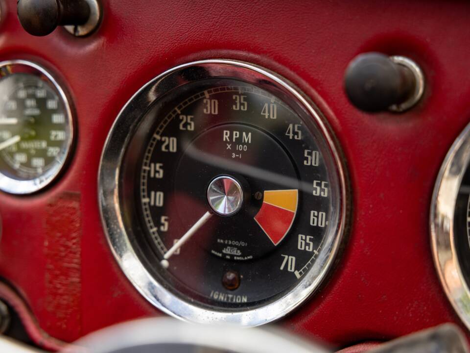 Bild 40/50 von MG MGA 1500 (1956)