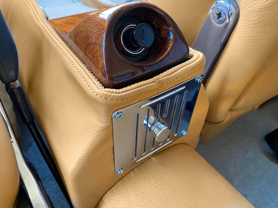 Image 51/101 of Maserati Mexico 4200 (1971)