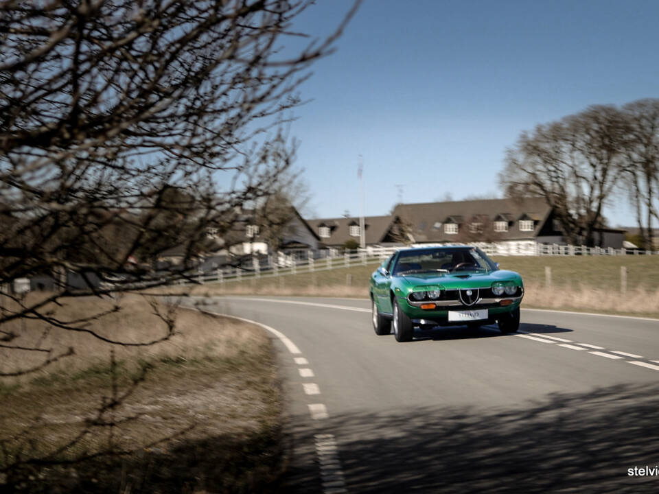 Image 47/49 de Alfa Romeo Montreal (1974)
