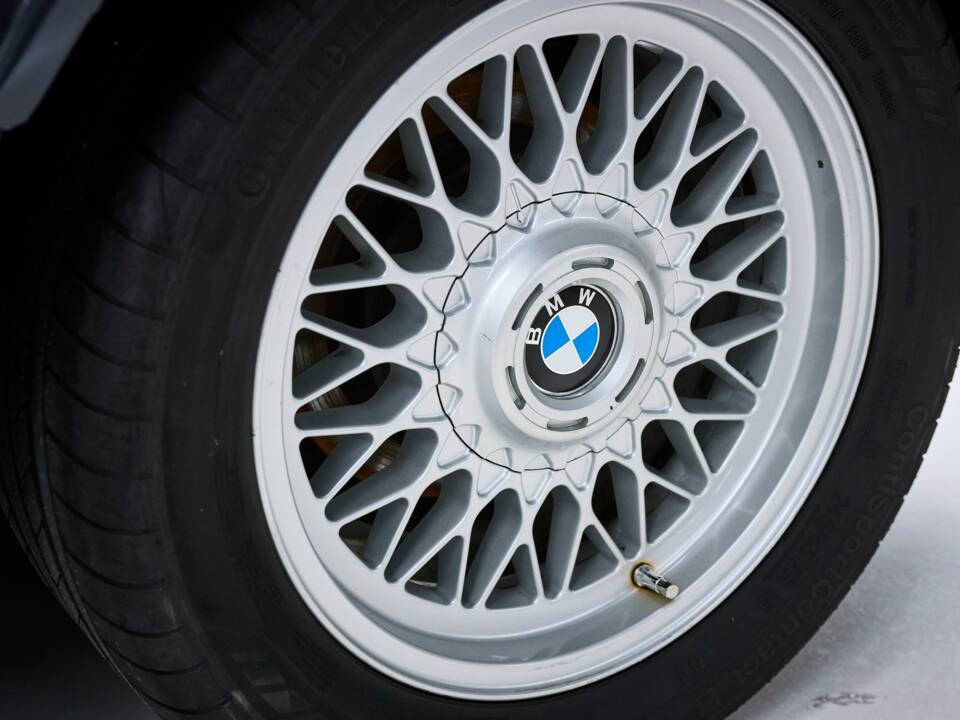 Bild 24/40 von BMW M 635 CSi (1984)