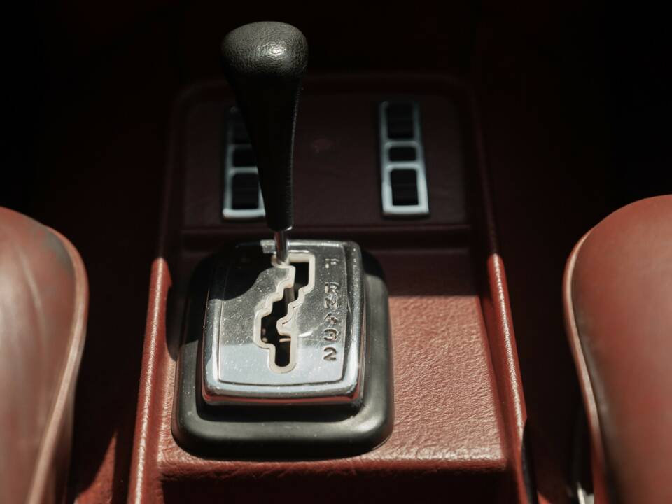 Image 18/34 of Mercedes-Benz 300 SEL 3.5 (1971)