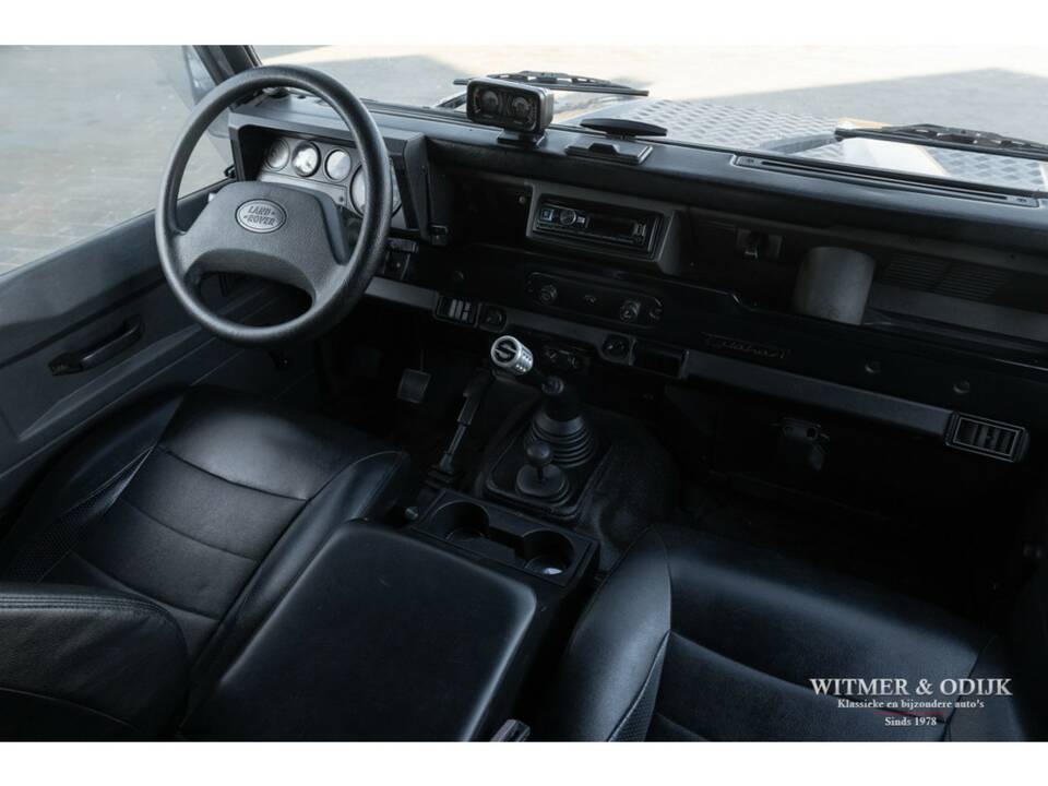 Bild 14/23 von Land Rover Defender 90 (1996)