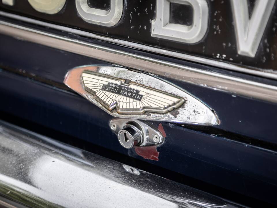 Image 27/64 of Aston Martin DB 4 (1962)