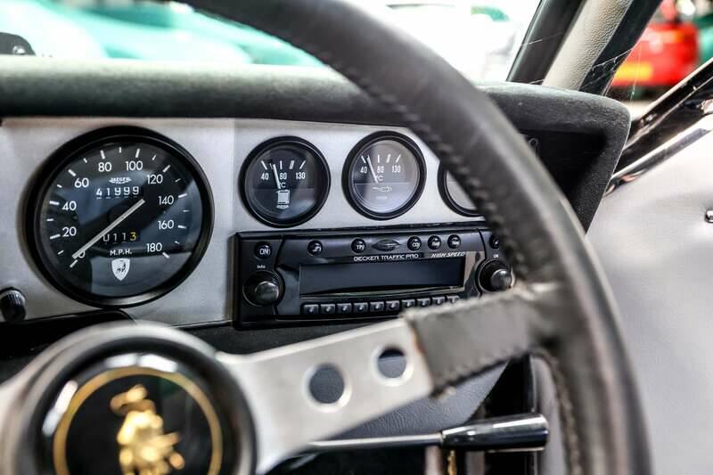 Afbeelding 24/32 van Lamborghini Espada 400 GT (1976)