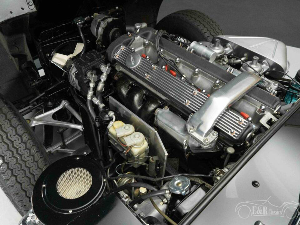 Bild 19/19 von Jaguar E-Type 4.2 (1967)