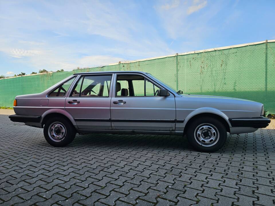 Imagen 12/41 de Volkswagen Santana 1.6 (1985)