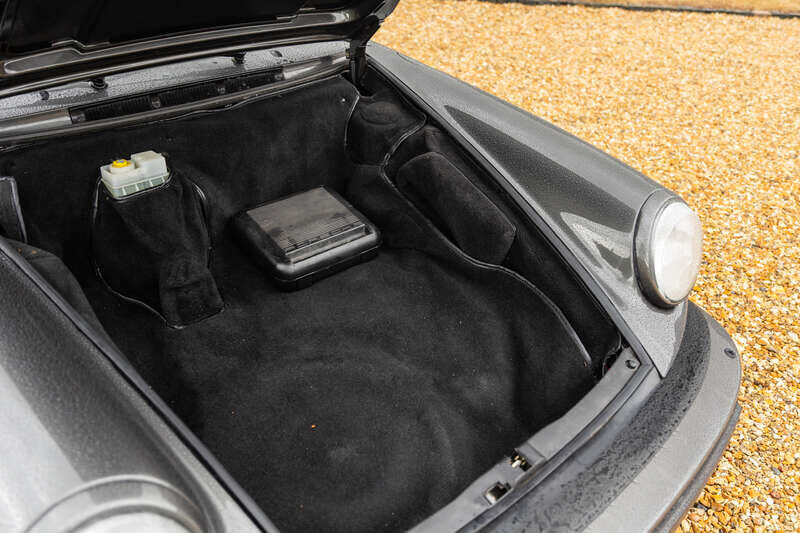 Afbeelding 49/50 van Porsche 911 Turbo 3.3 (1989)