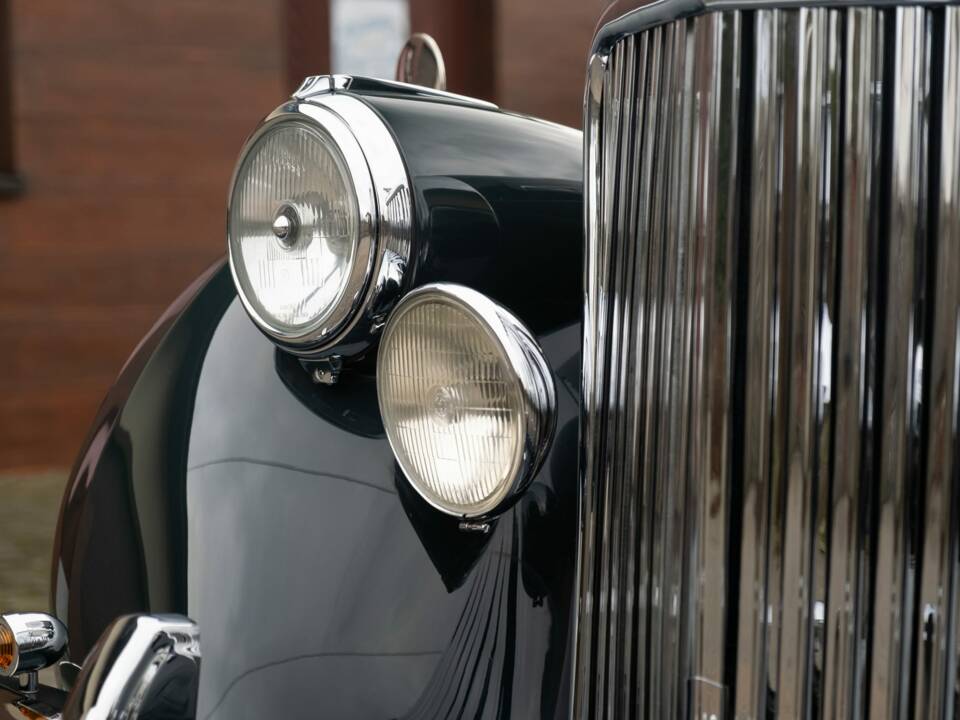 Bild 37/74 von Jaguar Mk V  3.5 Liter (1951)