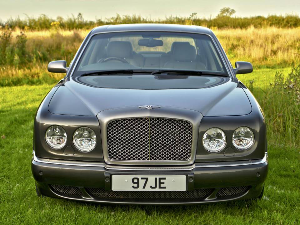 Afbeelding 3/50 van Bentley Arnage R (2005)