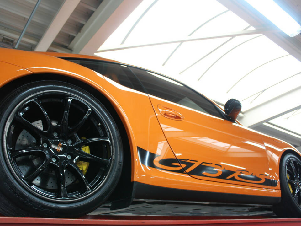 Bild 10/50 von Porsche 911 GT3 RS (2008)