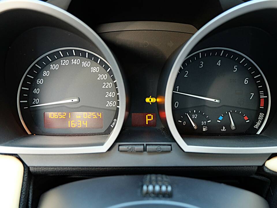 Immagine 19/40 di BMW Z4 Coupé 3.0si (2007)