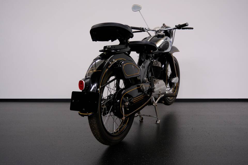 Immagine 68/82 di NSU Lux (1952)