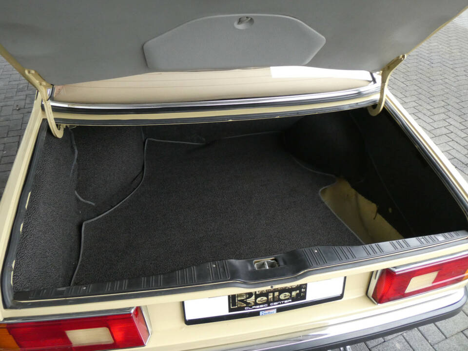 Image 14/23 of BMW 730 (1977)