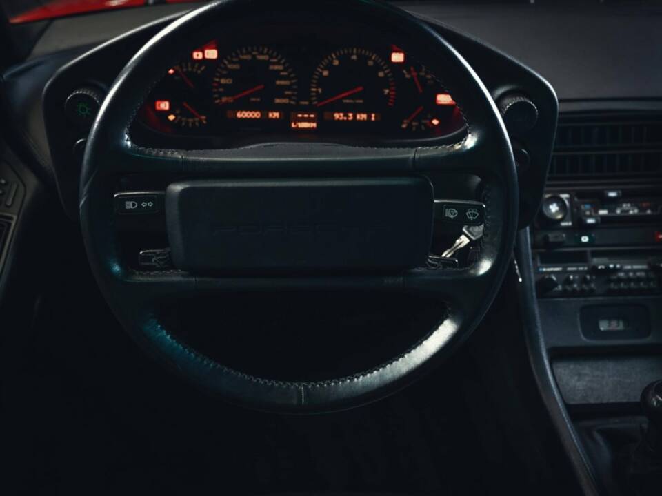 Image 10/15 of Porsche 928 GT (1989)