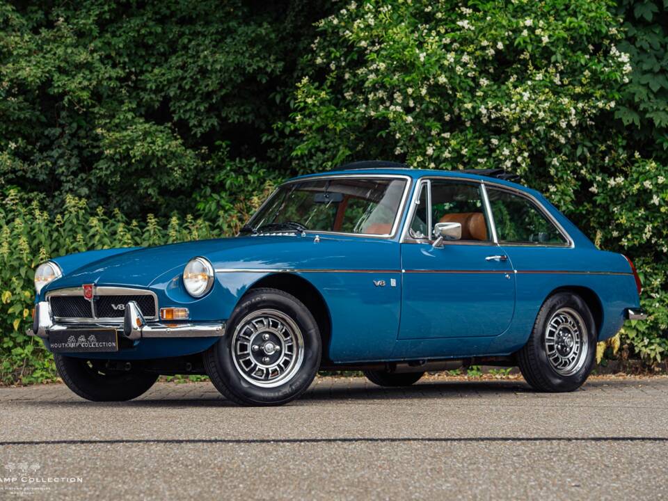Image 37/40 of MG MGB GT V8 (1973)