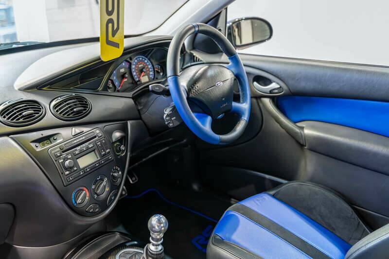 Image 11/50 de Ford Focus RS (2002)