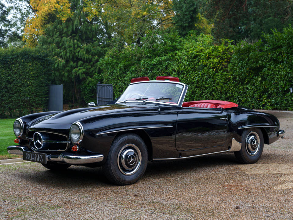 Image 1/26 of Mercedes-Benz 190 SL (1959)