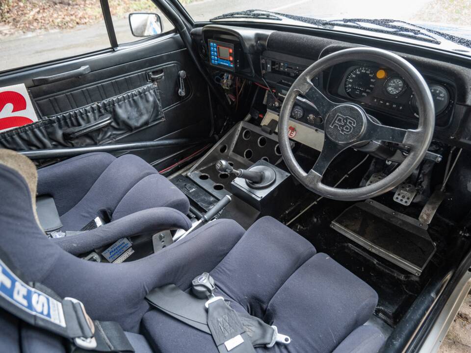 Bild 41/50 von Ford Escort RS 1800 (1975)