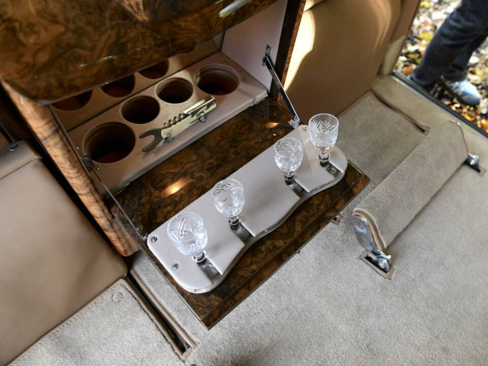 Imagen 25/46 de Rolls-Royce Phantom VI (1976)