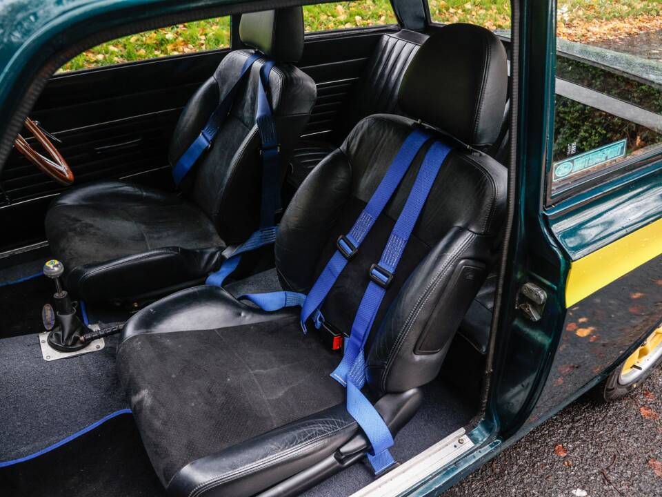 Afbeelding 30/40 van Ford Cortina 1200 (1965)