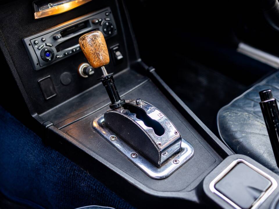 Image 31/39 de MG MGB GT (1972)