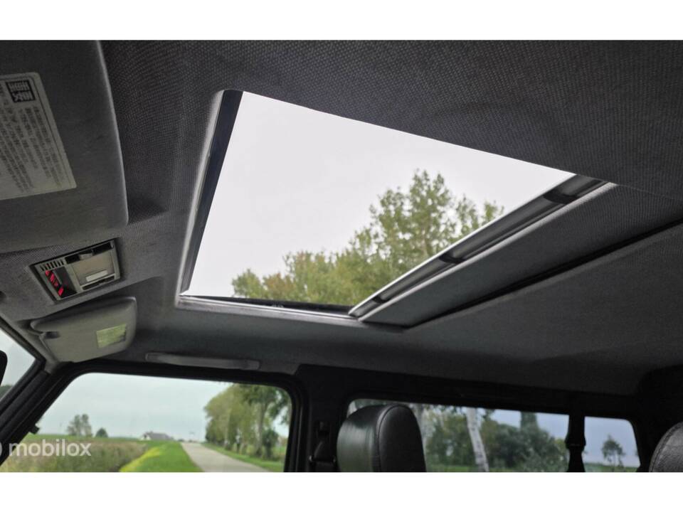 Afbeelding 31/50 van Mercedes-Benz G 320 (SWB) (1997)