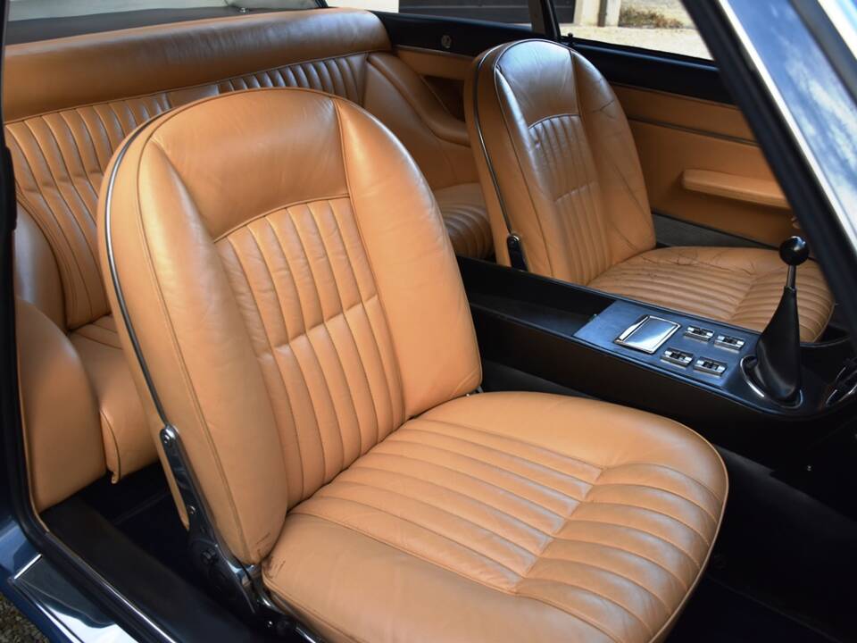 Bild 23/43 von Ferrari 365 GT 2+2 (1970)