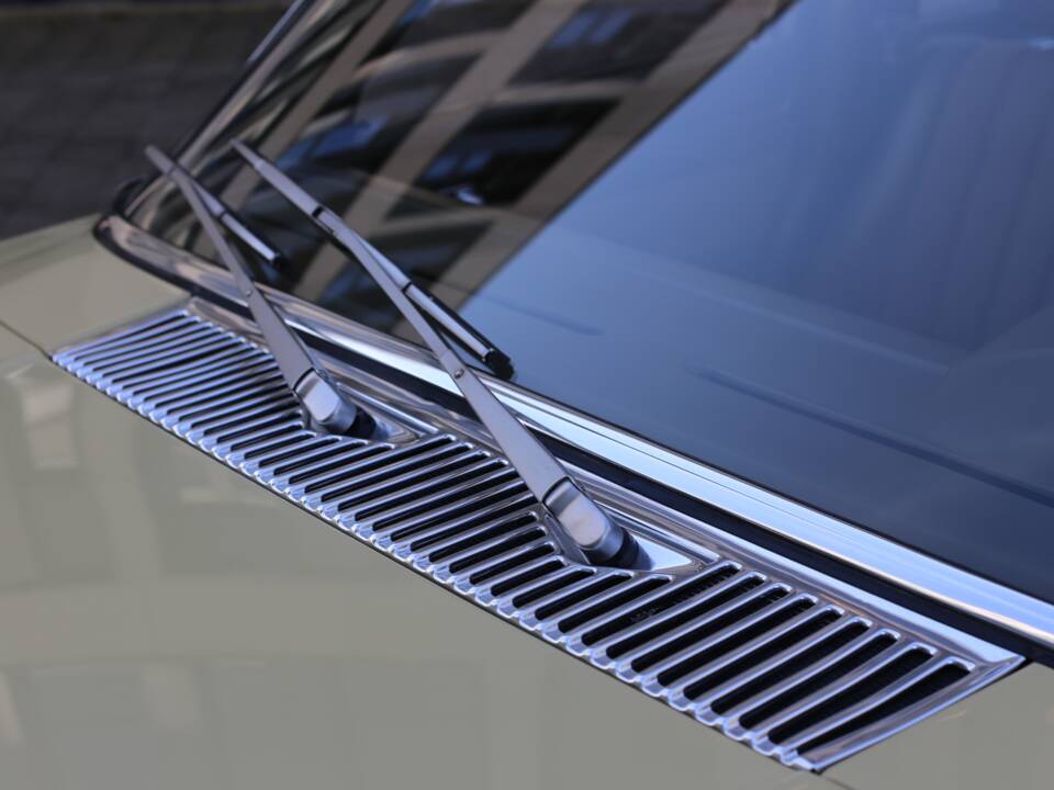 Bild 13/76 von Mercedes-Benz 280 SE (1977)