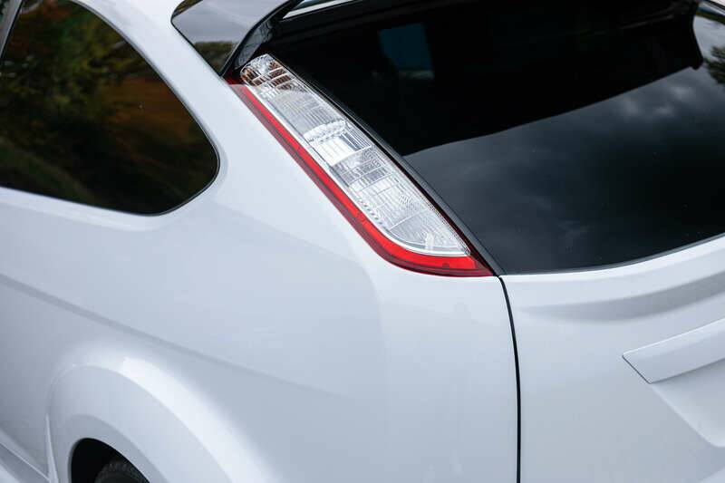 Image 35/50 of Ford Focus RS (2010)