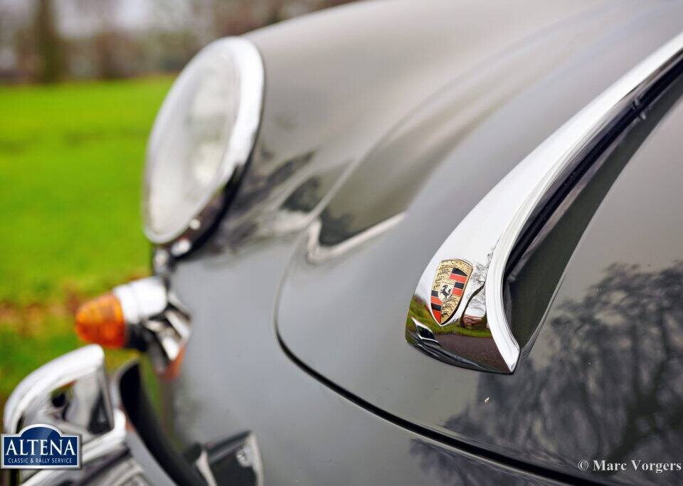 Image 9/57 de Porsche 356 C 1600 SC (1964)