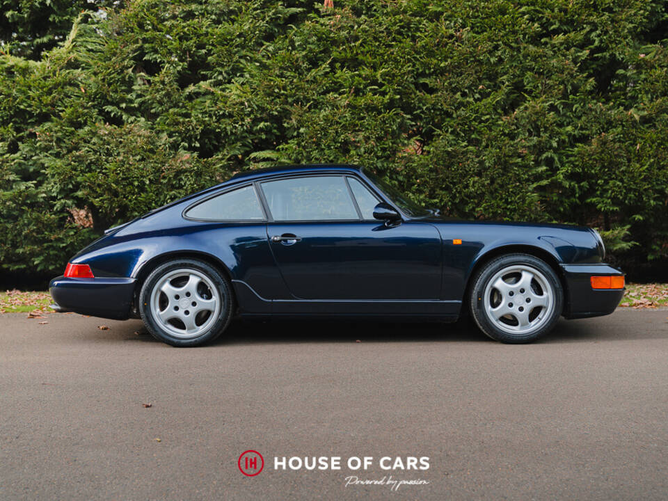 Image 9/49 de Porsche 911 Carrera 2 (1991)