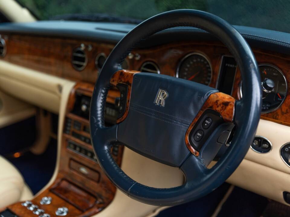 Image 41/45 of Rolls-Royce Silver Seraph (2000)