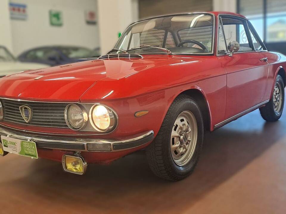 Image 1/33 of Lancia Fulvia Coupe (1973)
