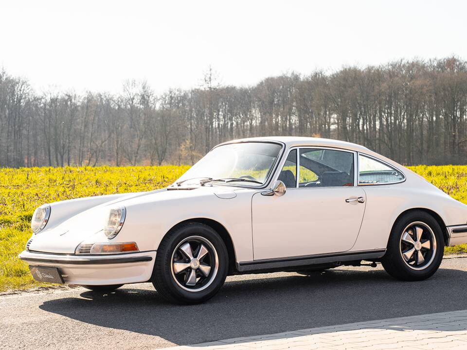 Image 2/47 de Porsche 911 2.2 S (1970)