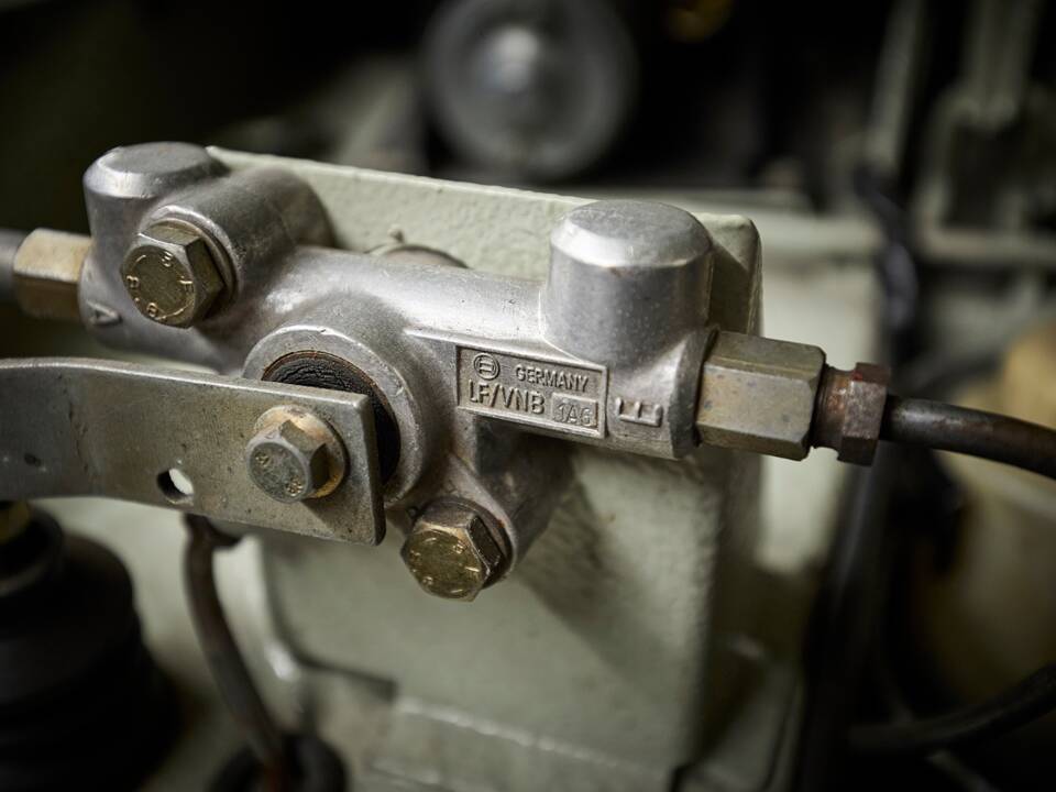 Bild 96/100 von Borgward P 100 2,3 Liter (1960)