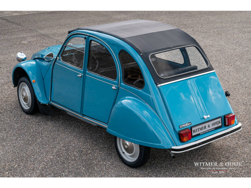 Image 9/28 de Citroën 2 CV 6 (1982)