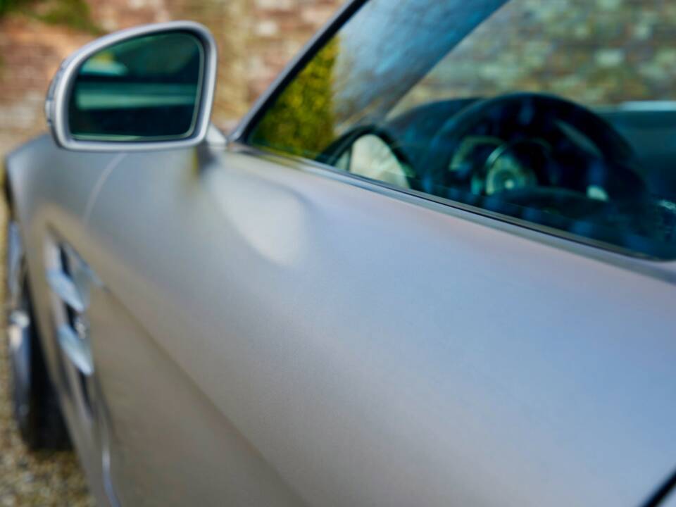 Image 28/50 de Mercedes-Benz SLS AMG (2011)