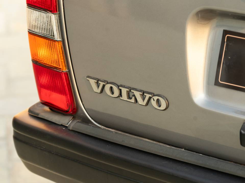 Imagen 24/45 de Volvo 245 Super Polar (1991)