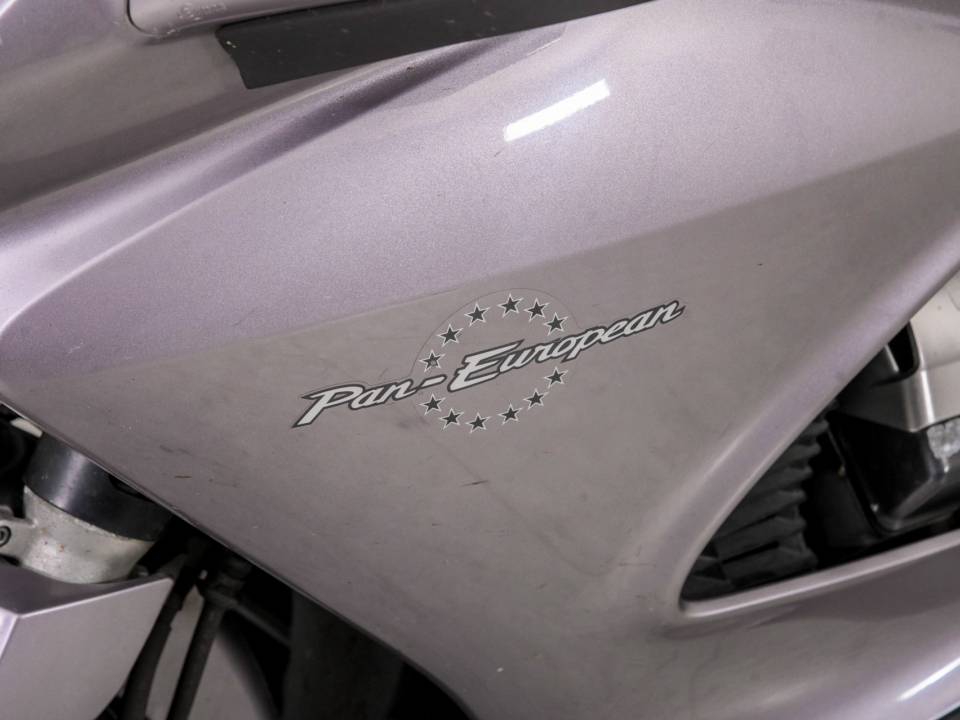 Image 20/31 of Honda DUMMY (2002)