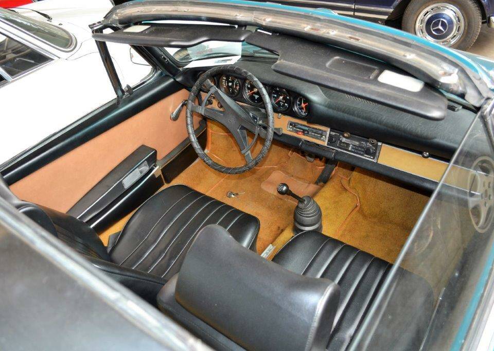 Image 36/50 of Porsche 911 2.4 E (1973)