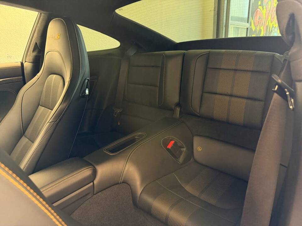 Afbeelding 23/28 van Porsche 911 Turbo S Exclusive (2018)