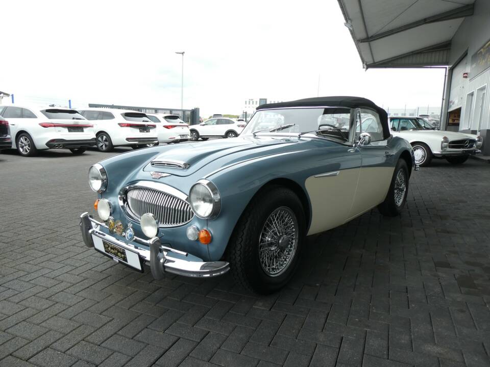 Imagen 3/23 de Austin-Healey 3000 Mk III (BJ8) (1966)