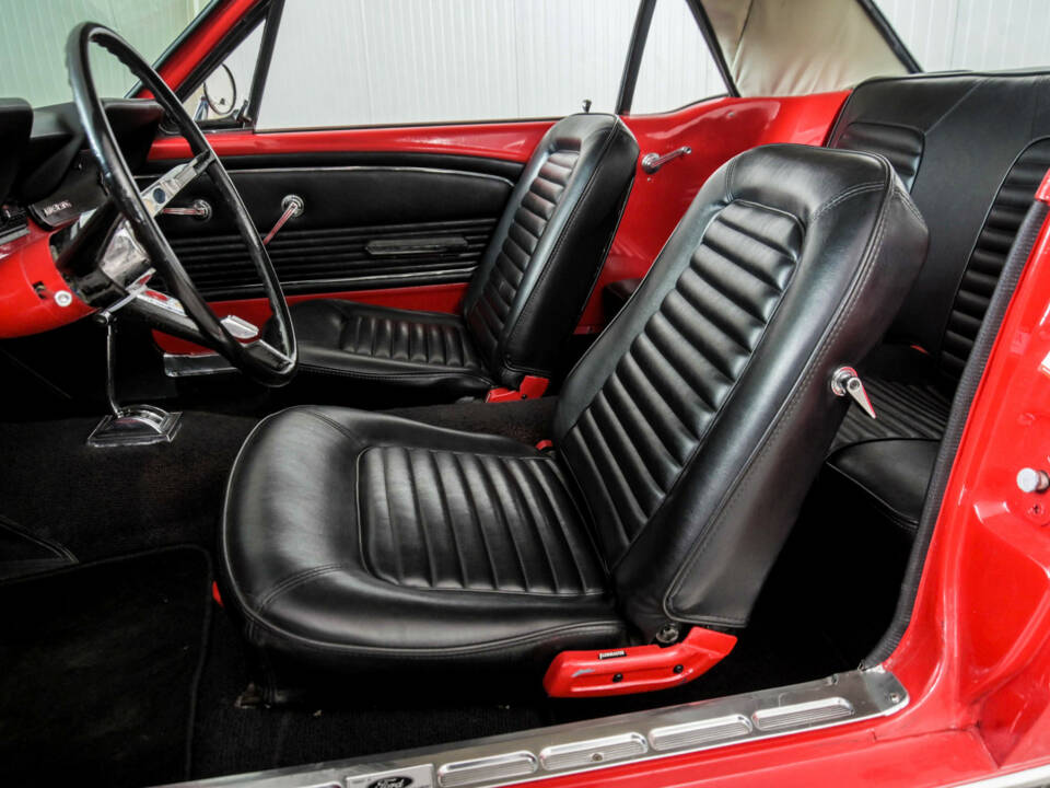 Image 15/50 of Ford Mustang 289 (1966)