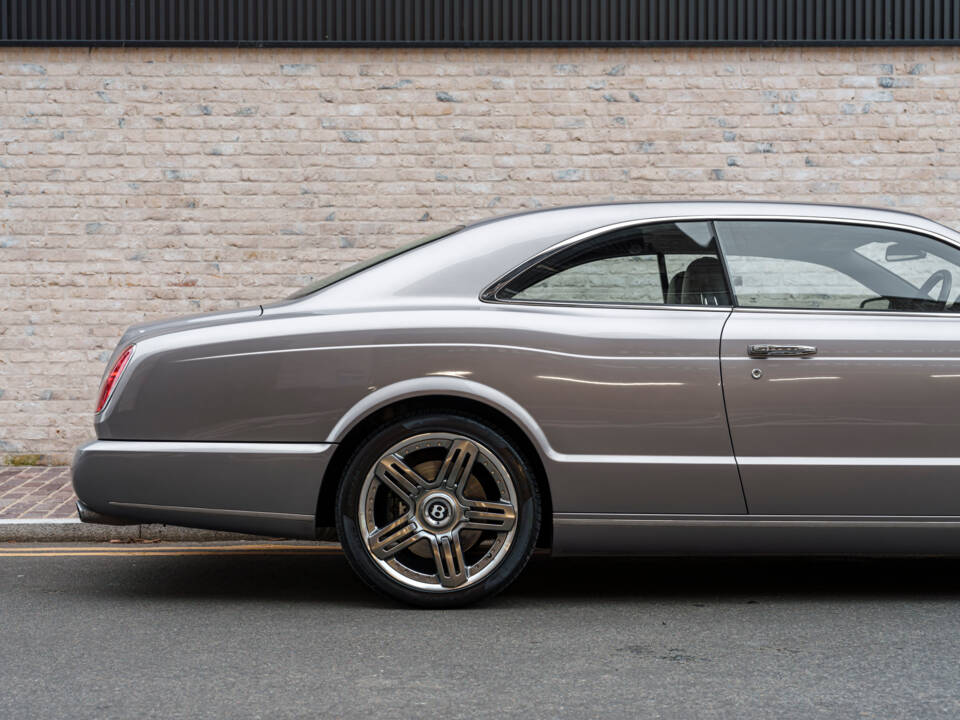 Bild 9/21 von Bentley Brooklands (2008)