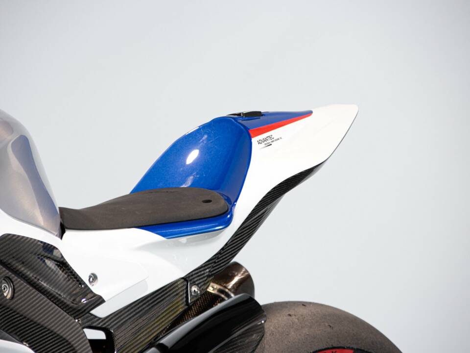 Afbeelding 40/50 van BMW DUMMY (2017)
