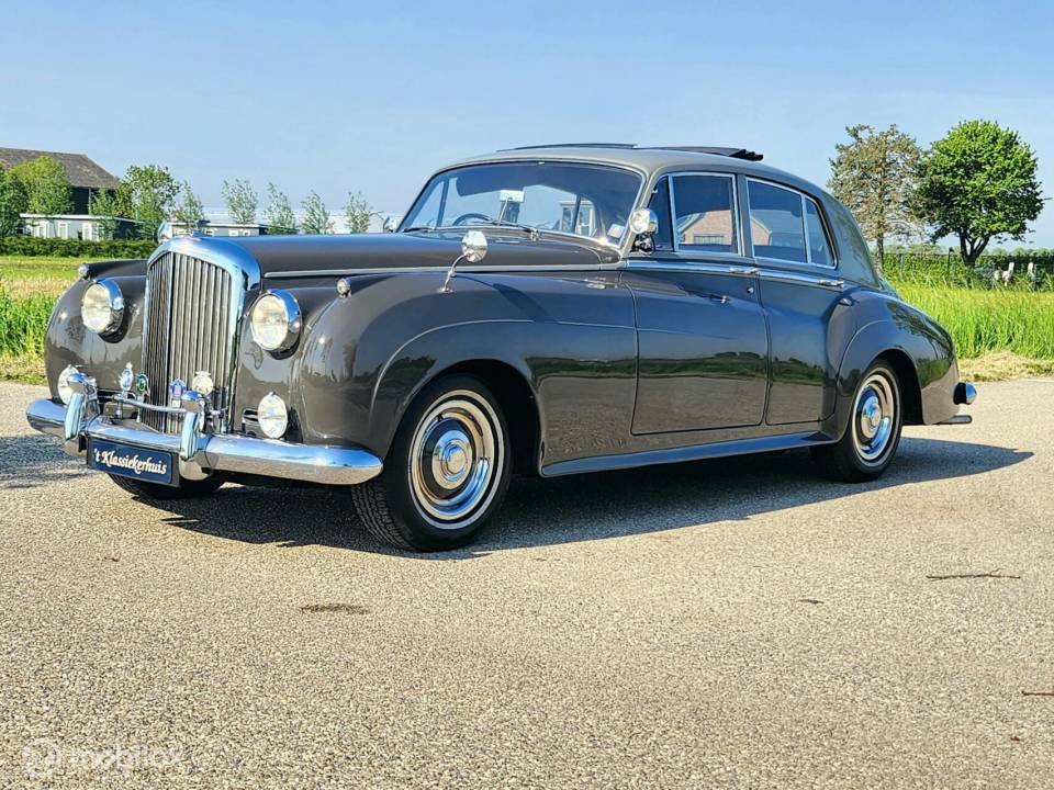 Afbeelding 24/50 van Bentley S 1 (1956)